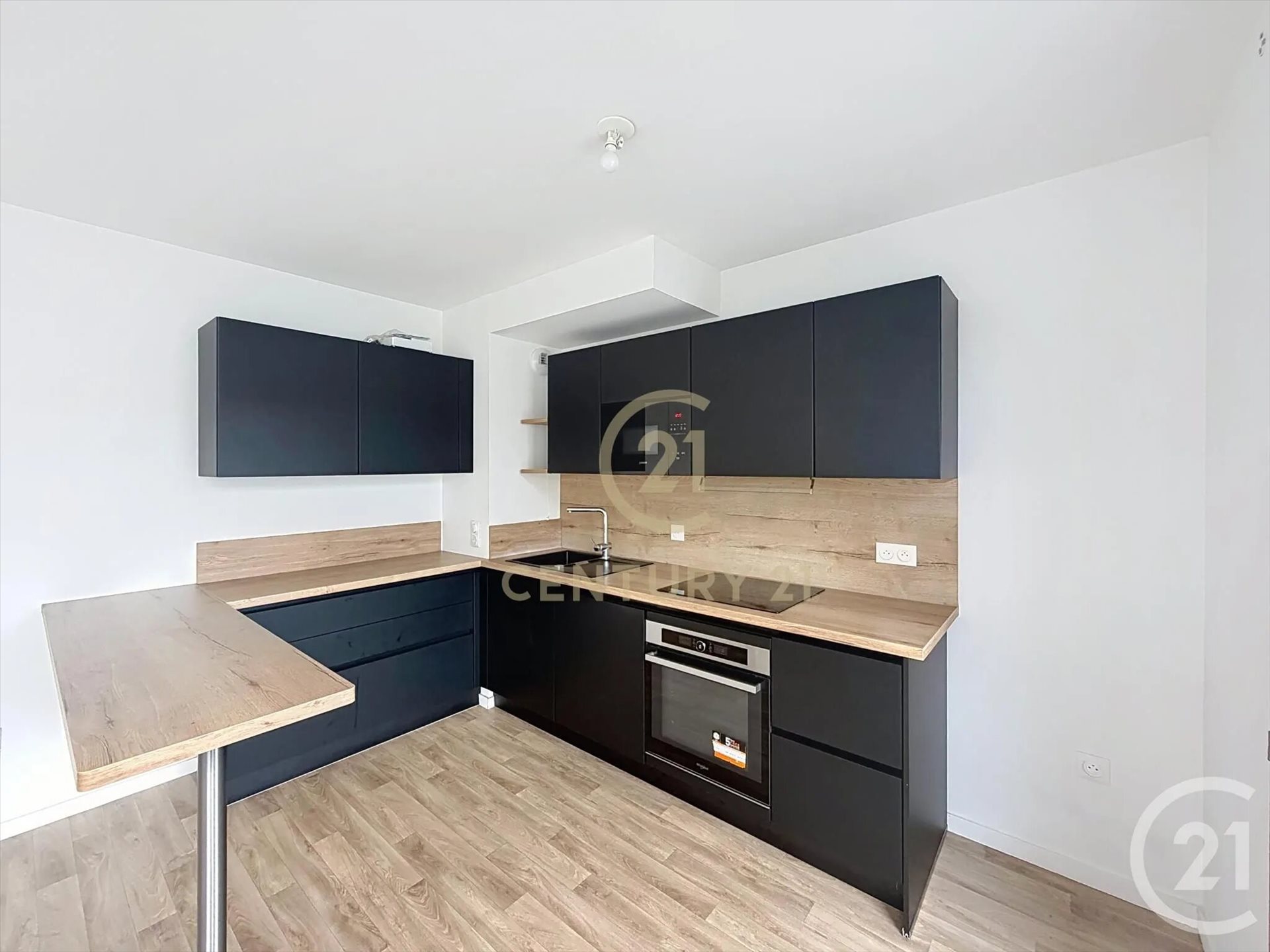 Appartement à louer, 40m², La Courneuve