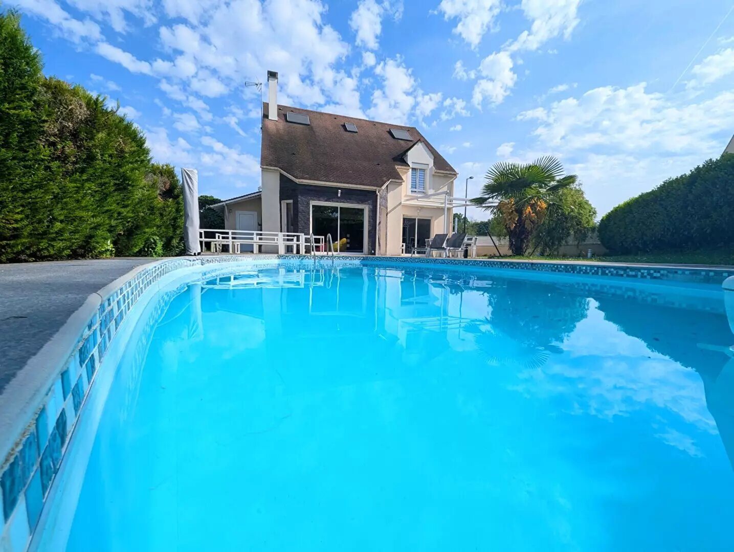 Maison à vendre, 165m², La Queue-en-Brie