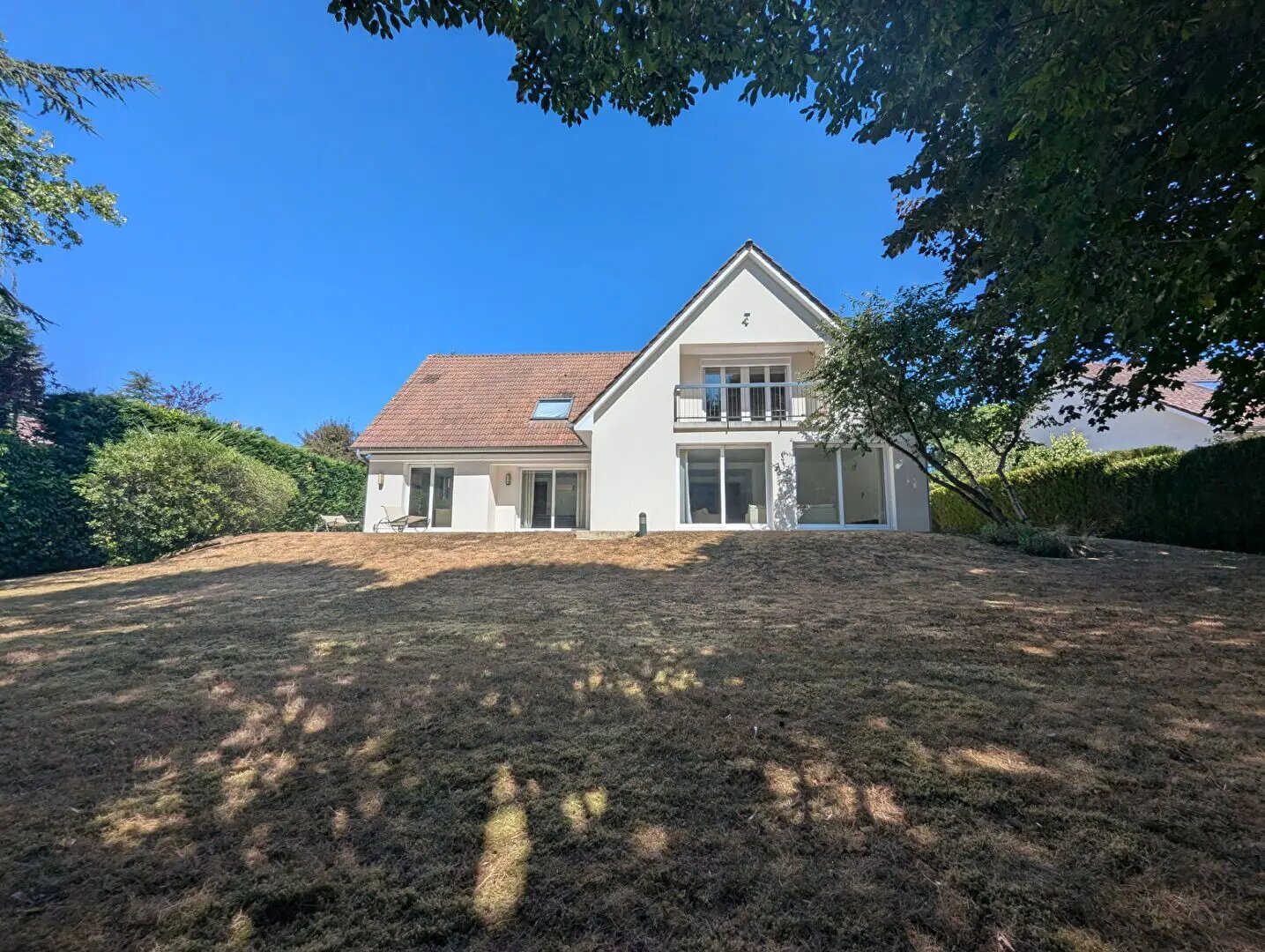 Maison à vendre, 245m², La Queue-en-Brie