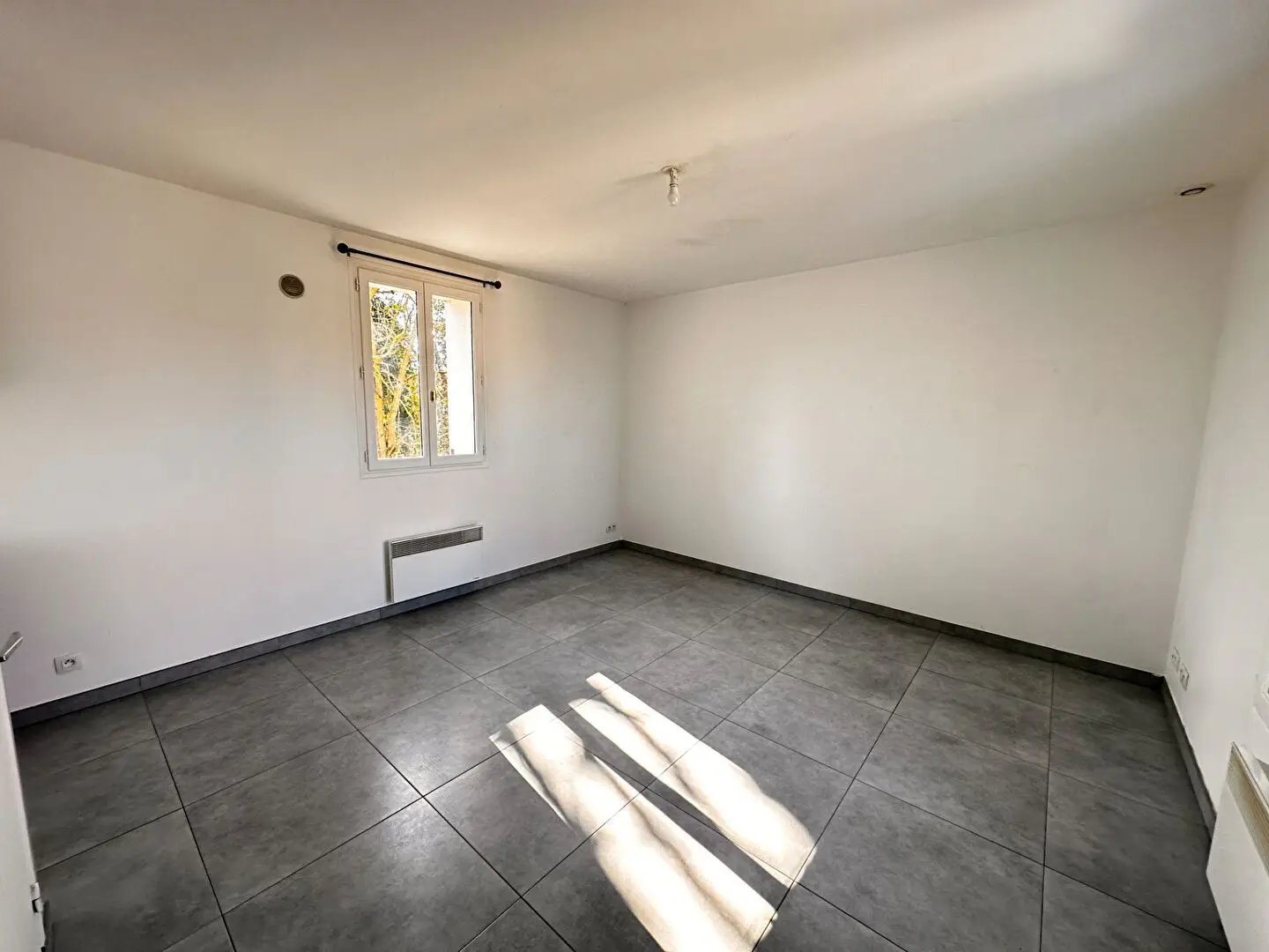 Appartement à vendre, 23m², La Queue-en-Brie