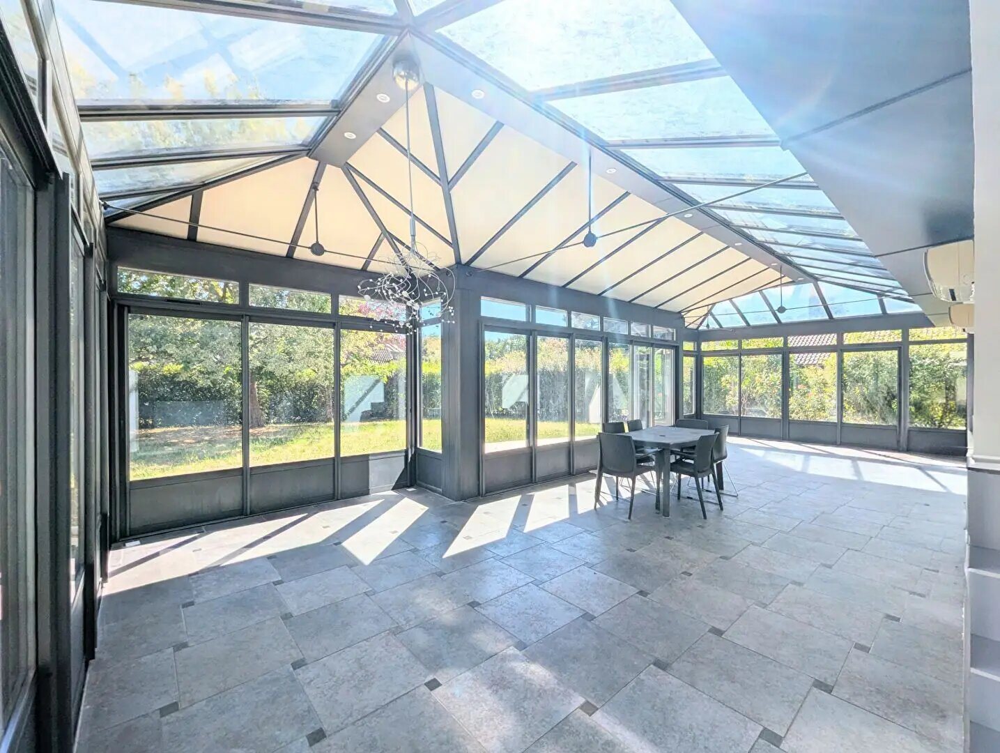 Maison à vendre, 202m², La Queue-en-Brie