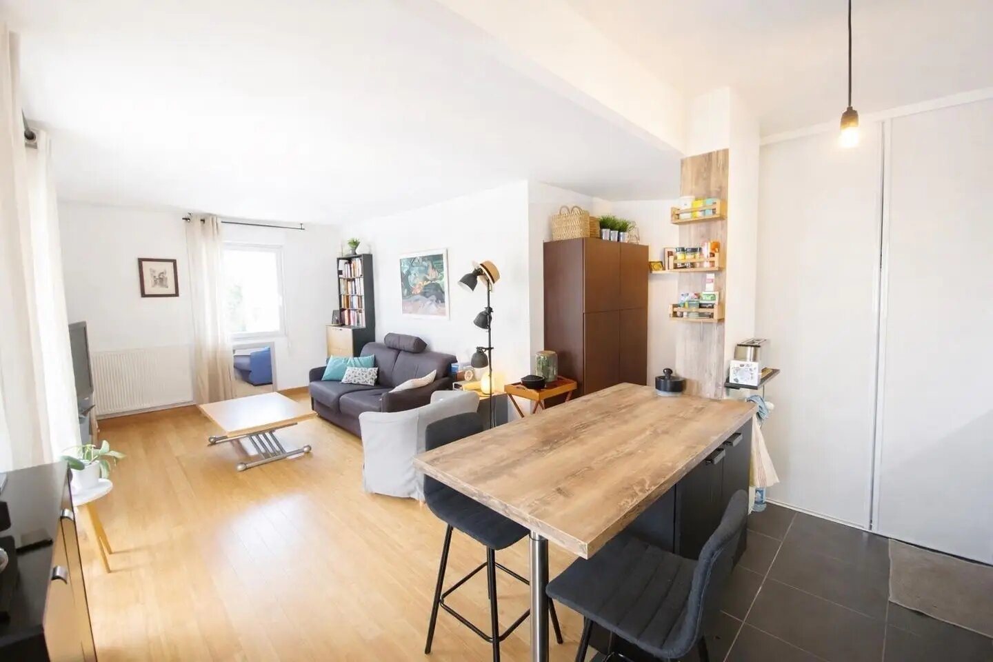 Appartement à vendre, 61m², Emerainville