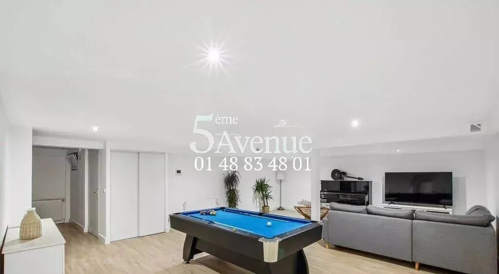Maison à vendre, 246m², Fosses