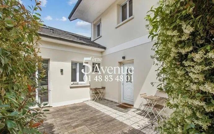 Maison à vendre, 246m², Fosses