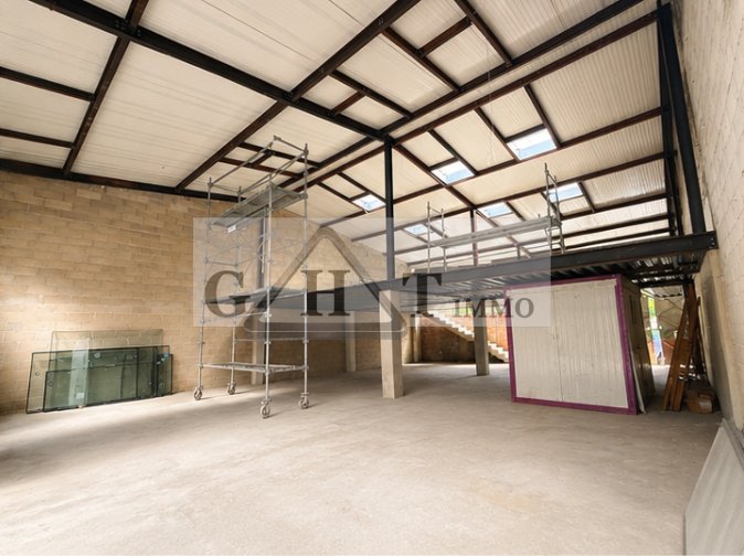 Maison à louer, 288m², Montreuil