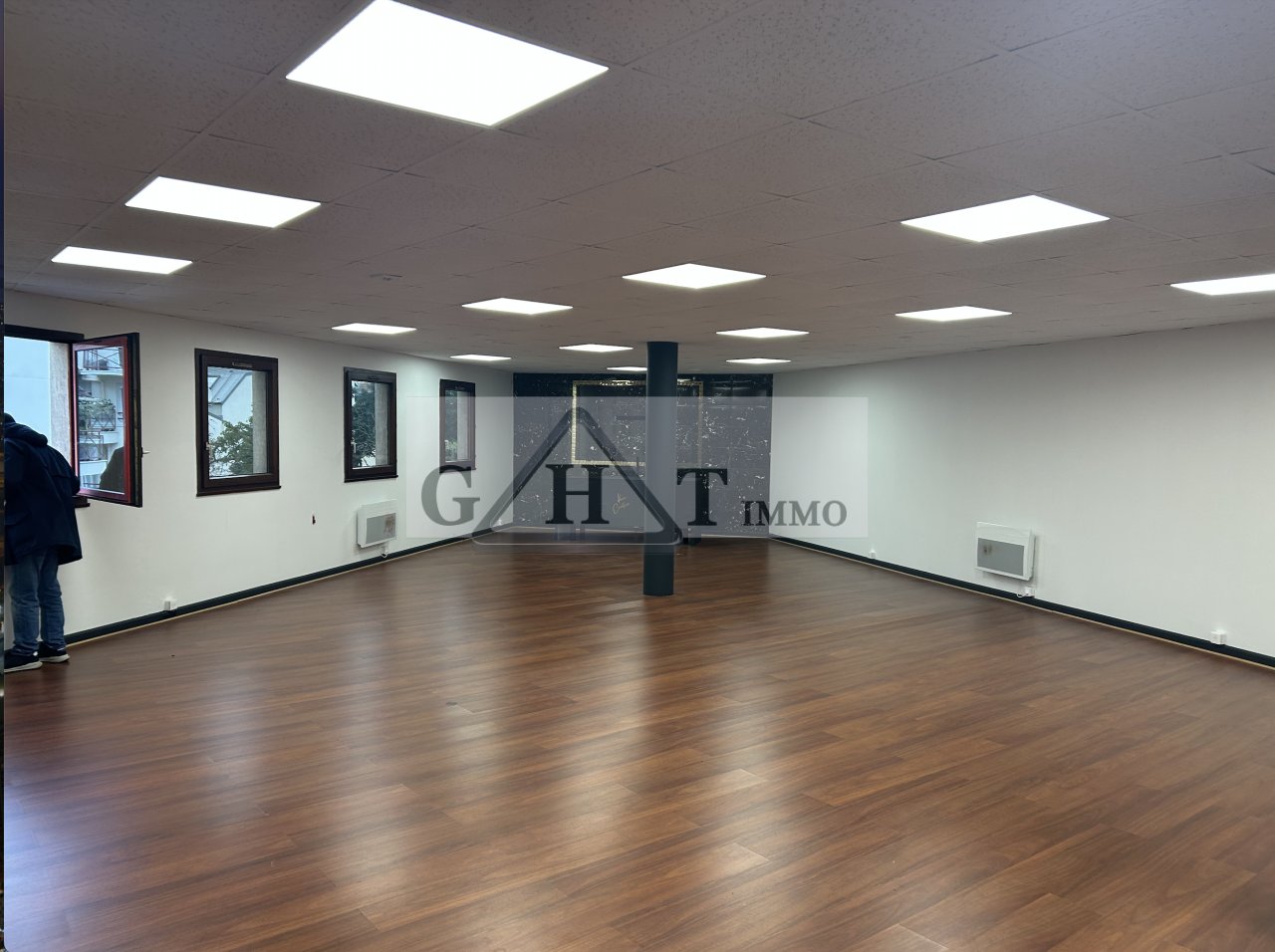 Maison à louer, 330m², Argenteuil