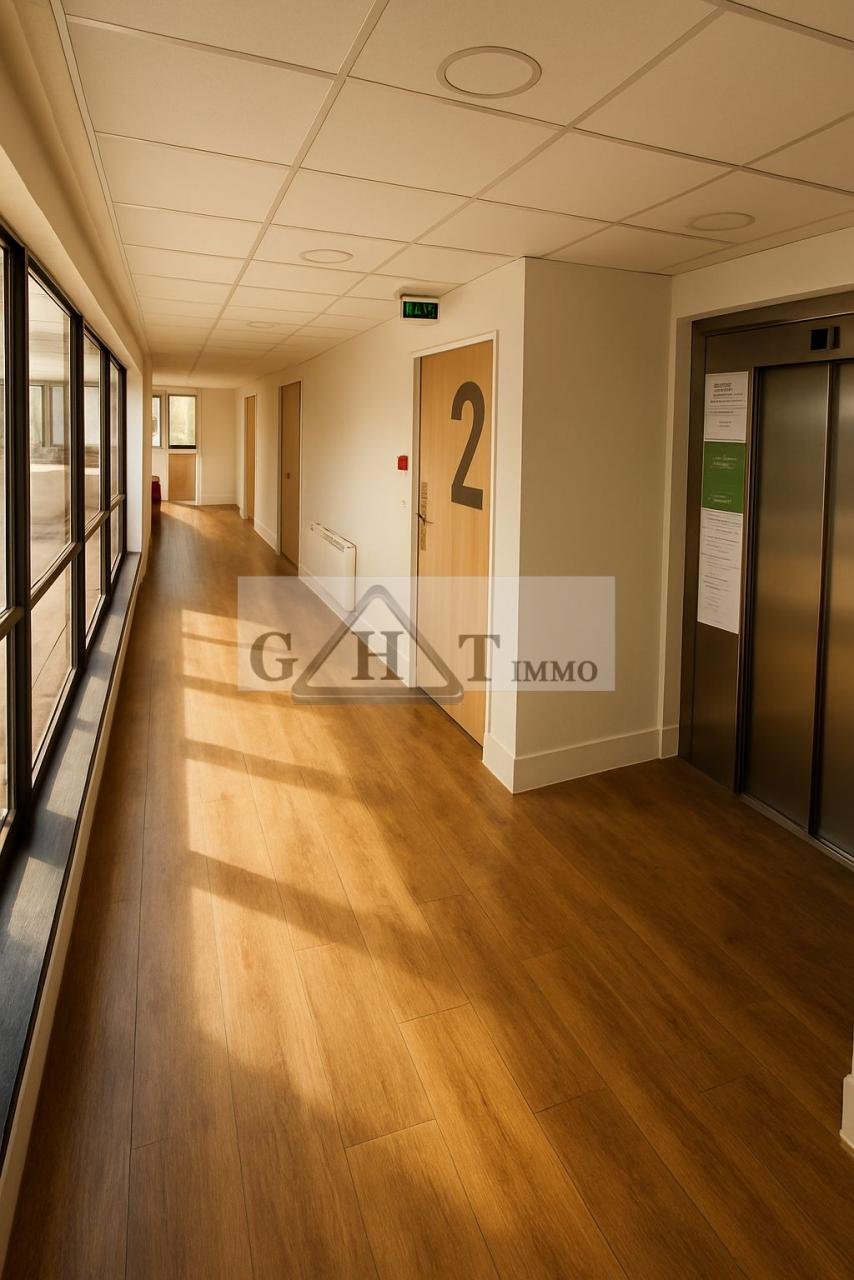 Maison à louer, 363m², Ivry-sur-Seine