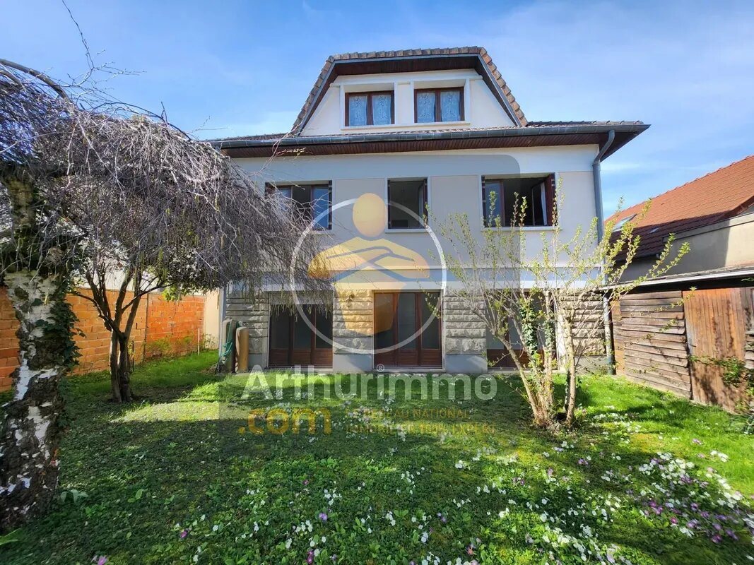 Maison à vendre, 242m², Ormesson-sur-Marne