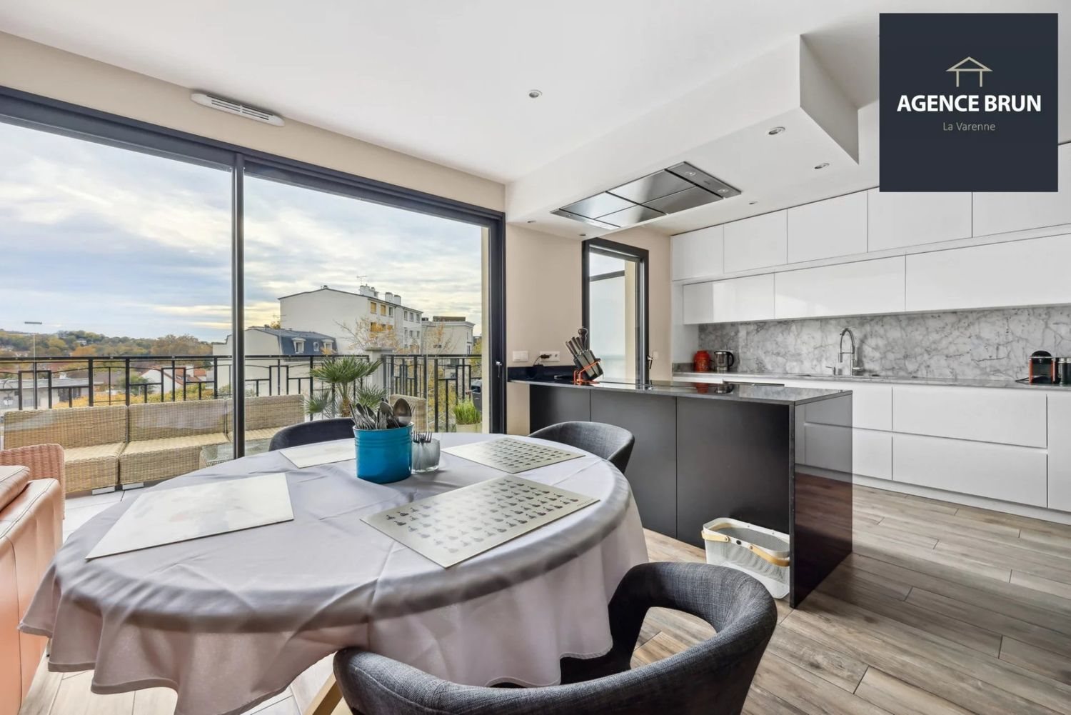 Appartement à vendre, 118m², Saint-Maur-des-Fossés