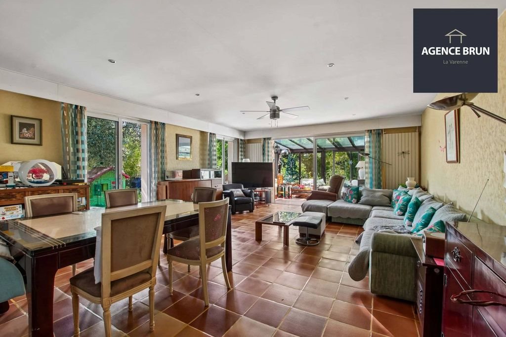 Maison à vendre, 265m², Saint-Maur-des-Fossés