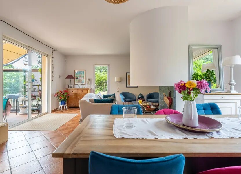 Maison à vendre, 143m², Eguilles