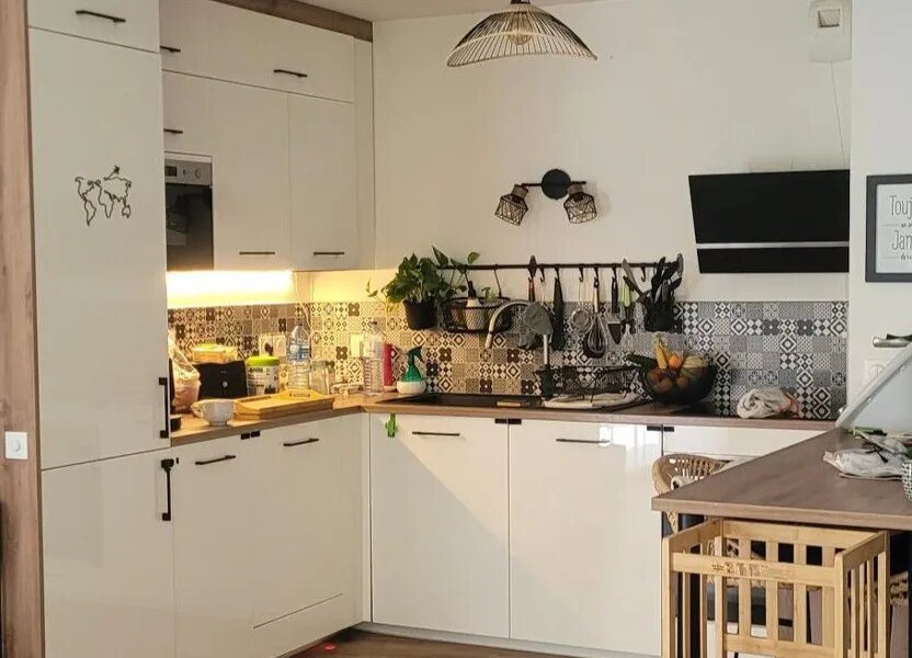 Appartement à louer, 86m², Meyrargues