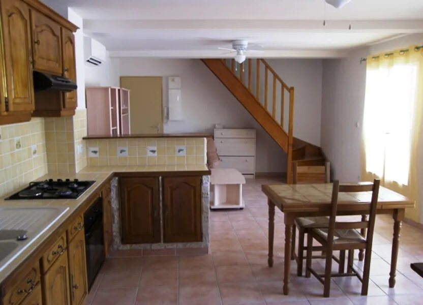 Appartement à louer, 55m², Charleval