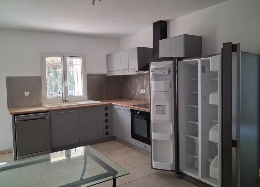Maison à louer, 130m², Rognes