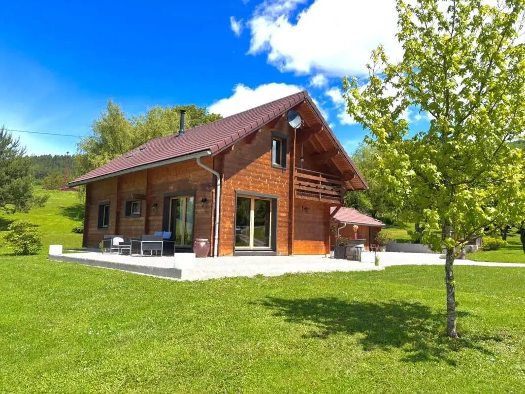 Maison à vendre, 135m², Arinthod