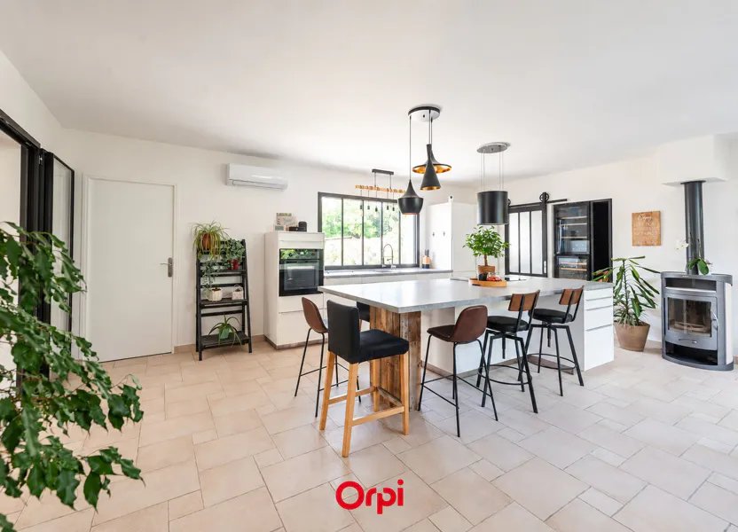 Maison à vendre, 150m², Thairé