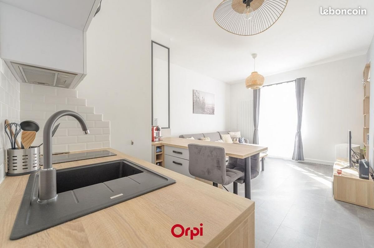 Appartement à louer, 29m², La Rochelle