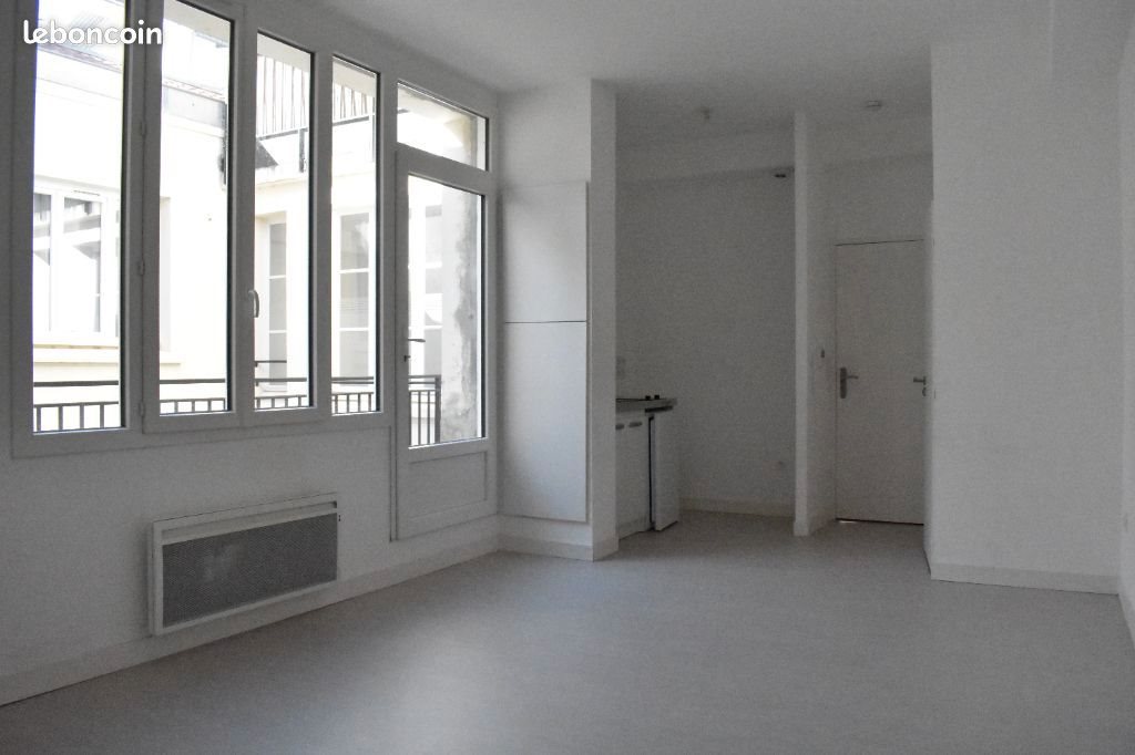 Appartement à louer, 44m², Rochefort