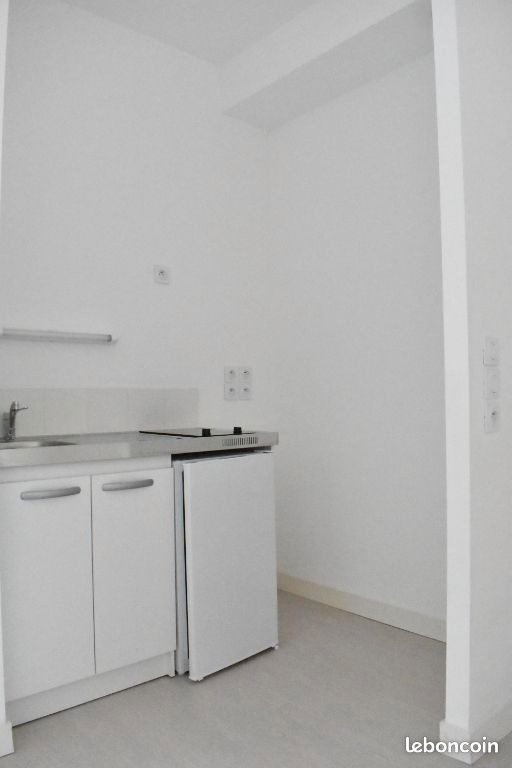Appartement à louer, 44m², Rochefort