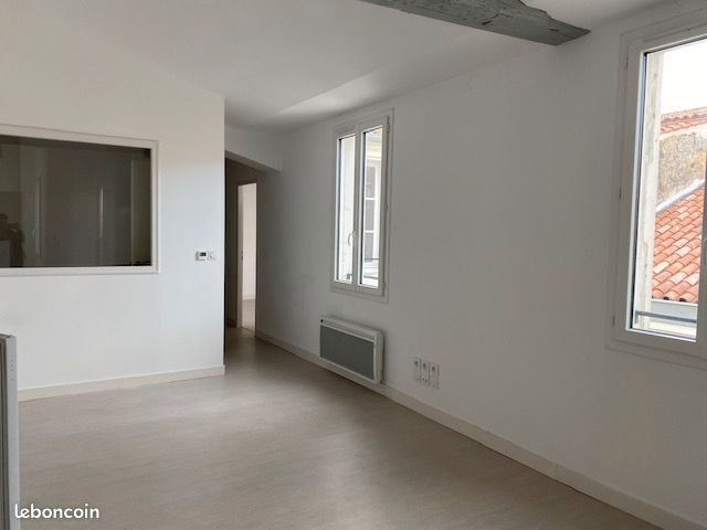 Appartement à louer, 52m², Rochefort