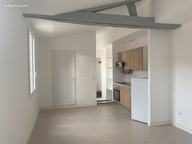 Appartement à louer, 52m², Rochefort
