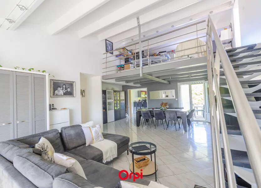 Maison à vendre, 143m², Saint-Vivien
