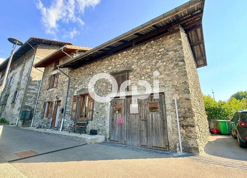Maison à louer, 87m², Tencin
