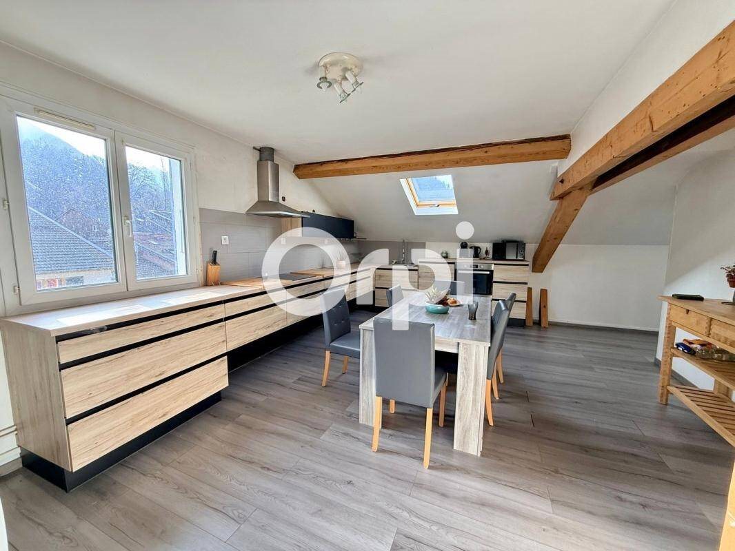 Appartement à vendre, 85m², Allevard