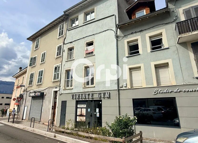 Appartement à louer, 42m², Domène