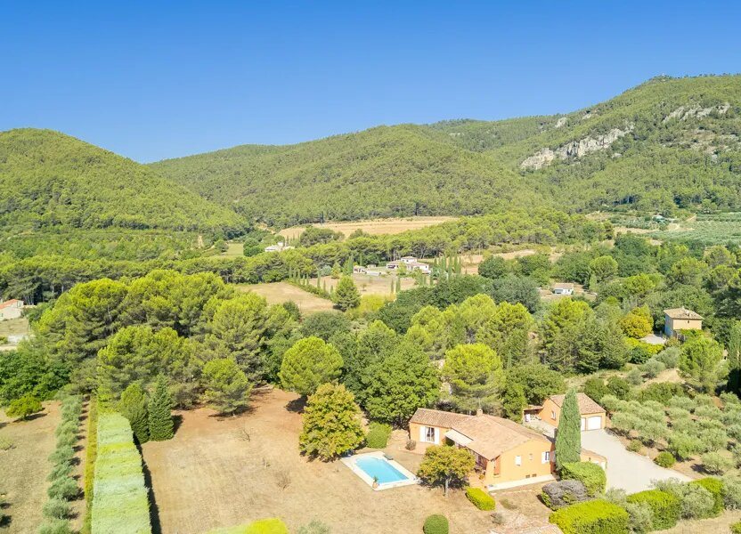 Maison à vendre, 149m², Saint-Zacharie