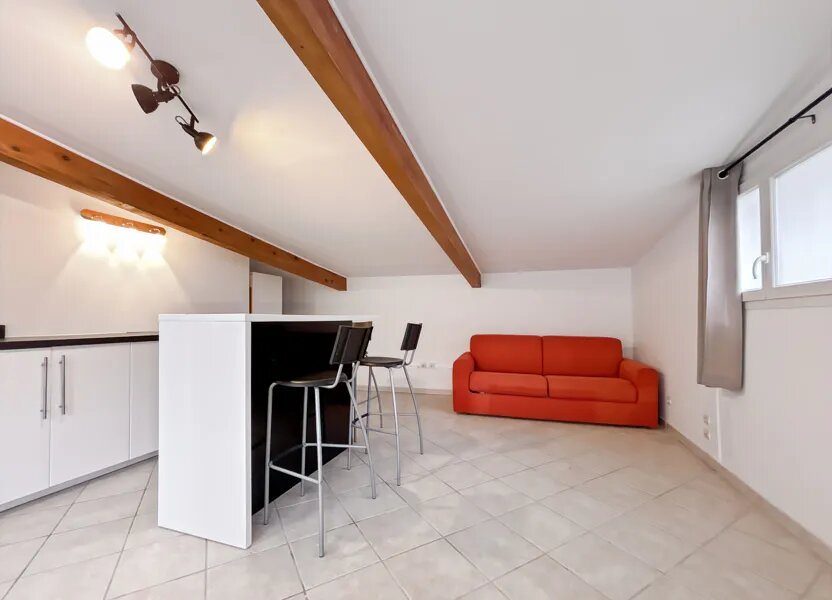 Appartement à louer, 27m², La Ciotat