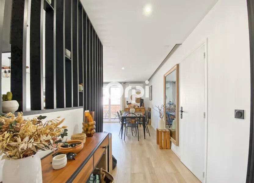 Appartement à vendre, 63m², Aubagne
