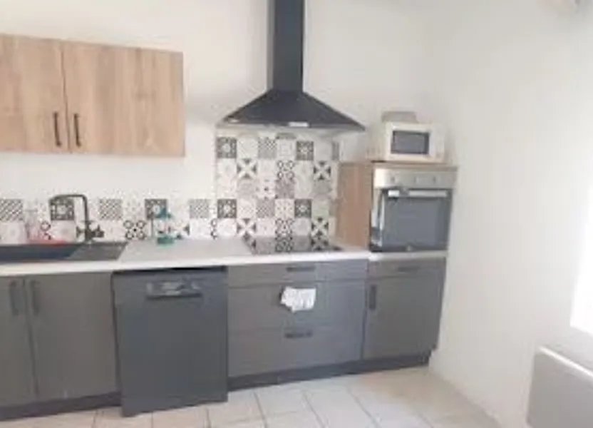 Appartement à louer, 48m², Arles