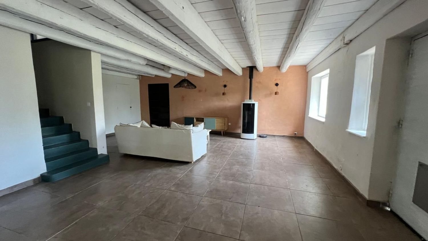 Maison à louer, 358m², Arles