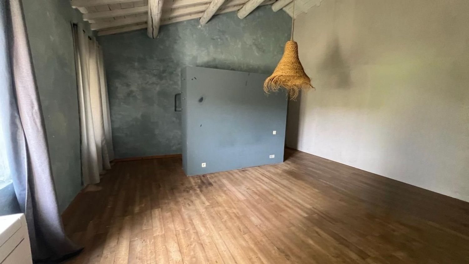 Maison à louer, 358m², Arles