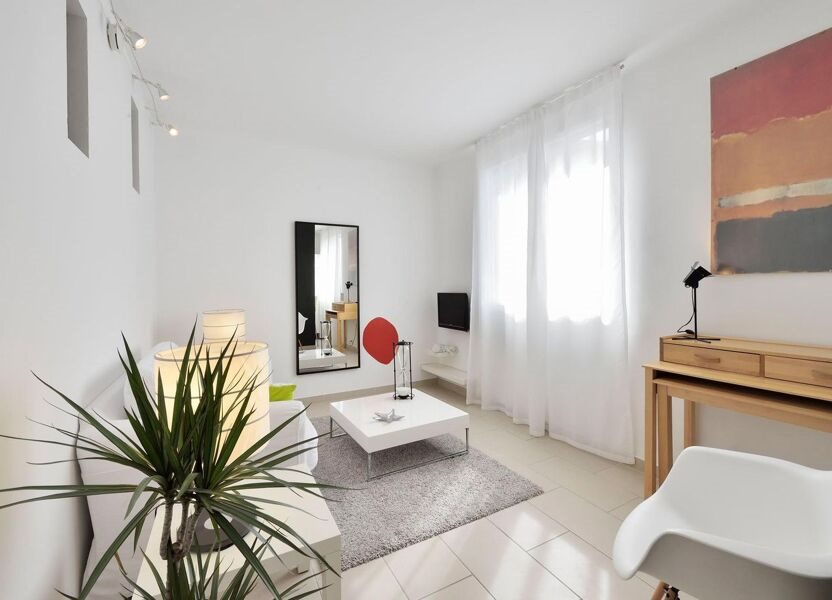 Appartement à vendre, 35m², Arles