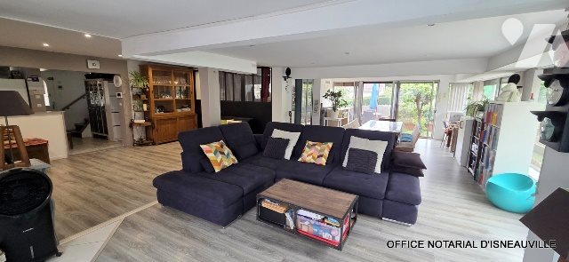 Maison à vendre, 148m², Saint-Léger-du-Bourg-Denis