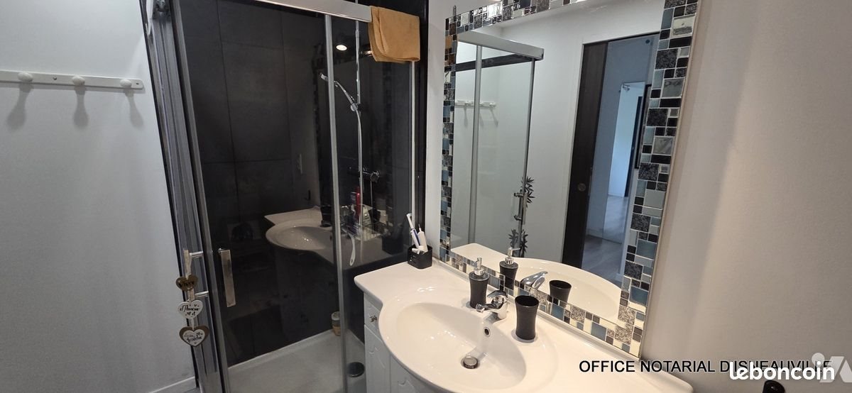 Maison à vendre, 148m², Saint-Léger-du-Bourg-Denis