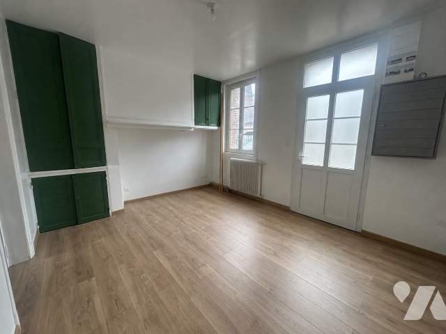 Maison à vendre, 65m², Saint-Saëns