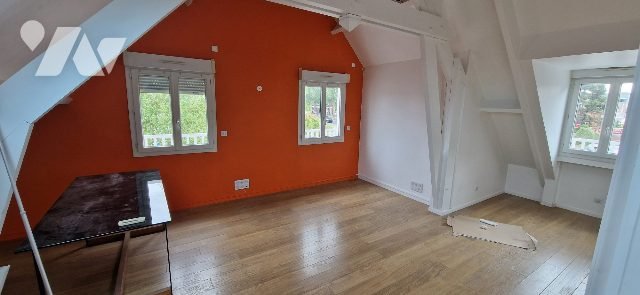 Appartement à louer, 130m², Saint-Quentin