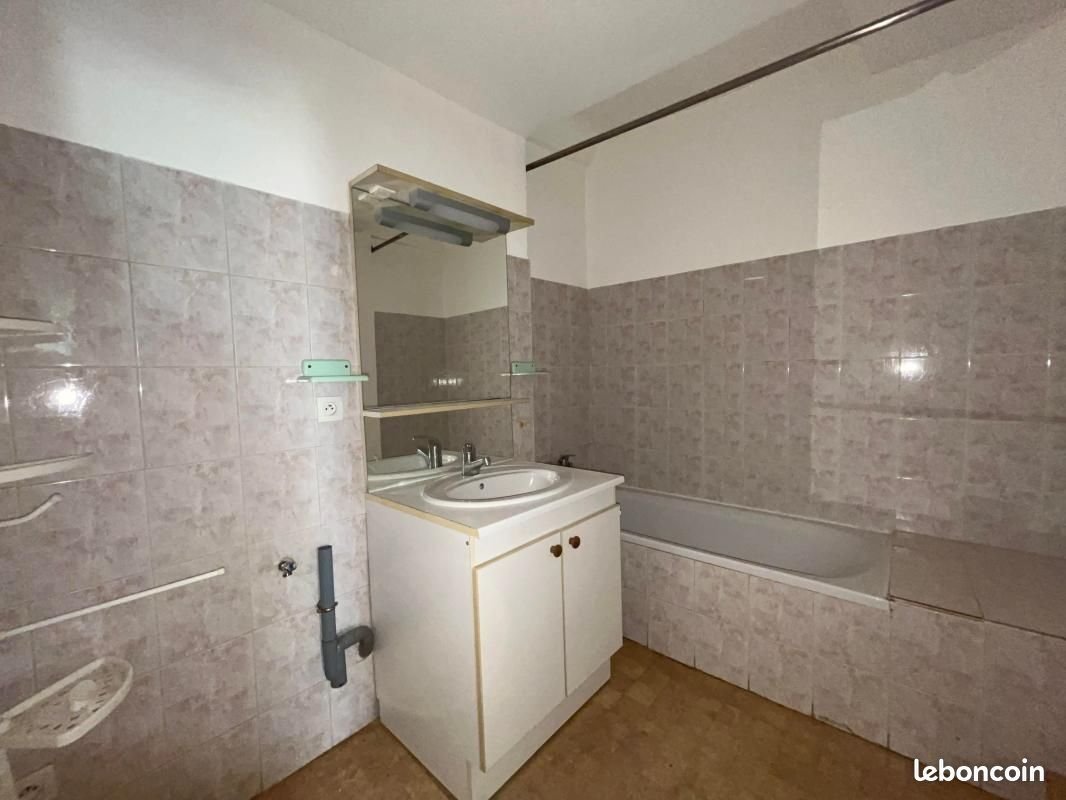 Appartement à louer, 64m², Manosque