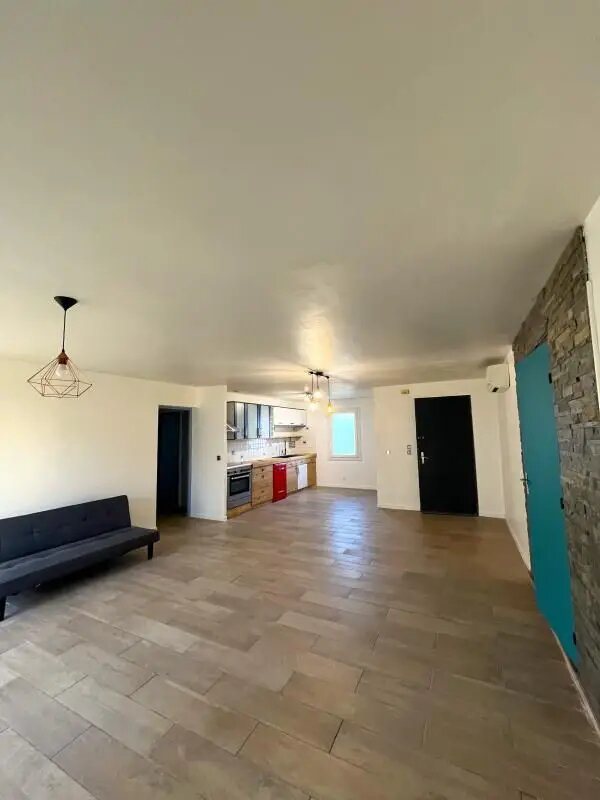 Maison à louer, 103m², Oraison