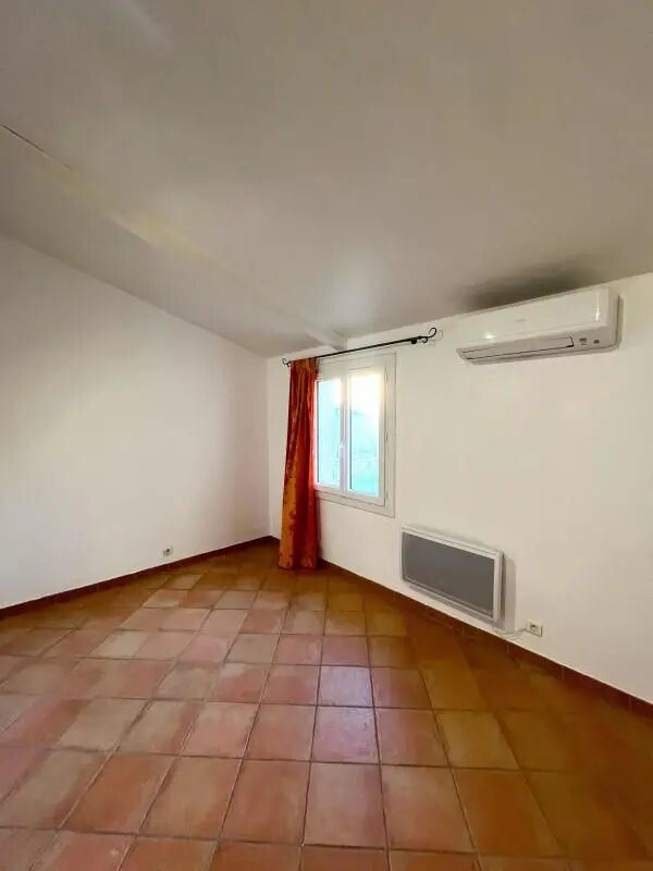 Maison à louer, 103m², Oraison