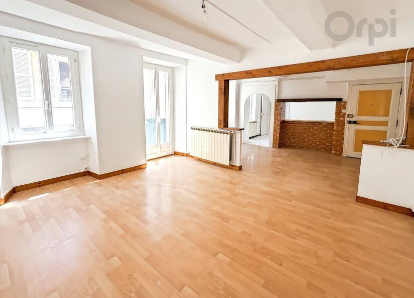 Appartement à louer, 66m², Laragne-Montéglin