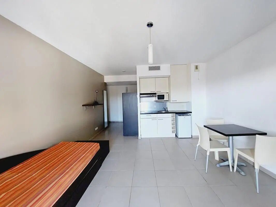 Appartement à louer, 28m², Manosque
