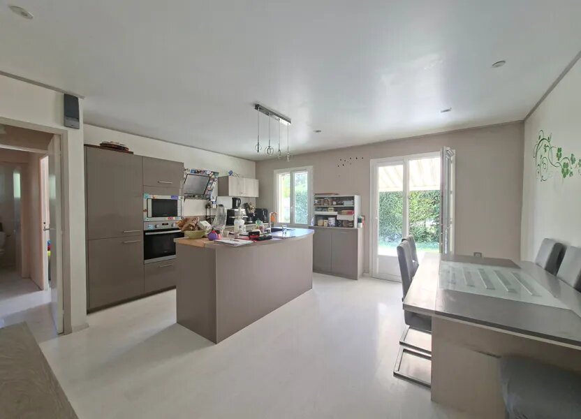 Maison à louer, 108m², Pierrevert