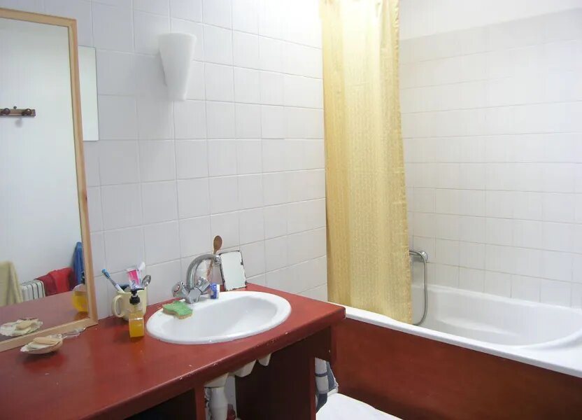 Maison à louer, 71m², Mane