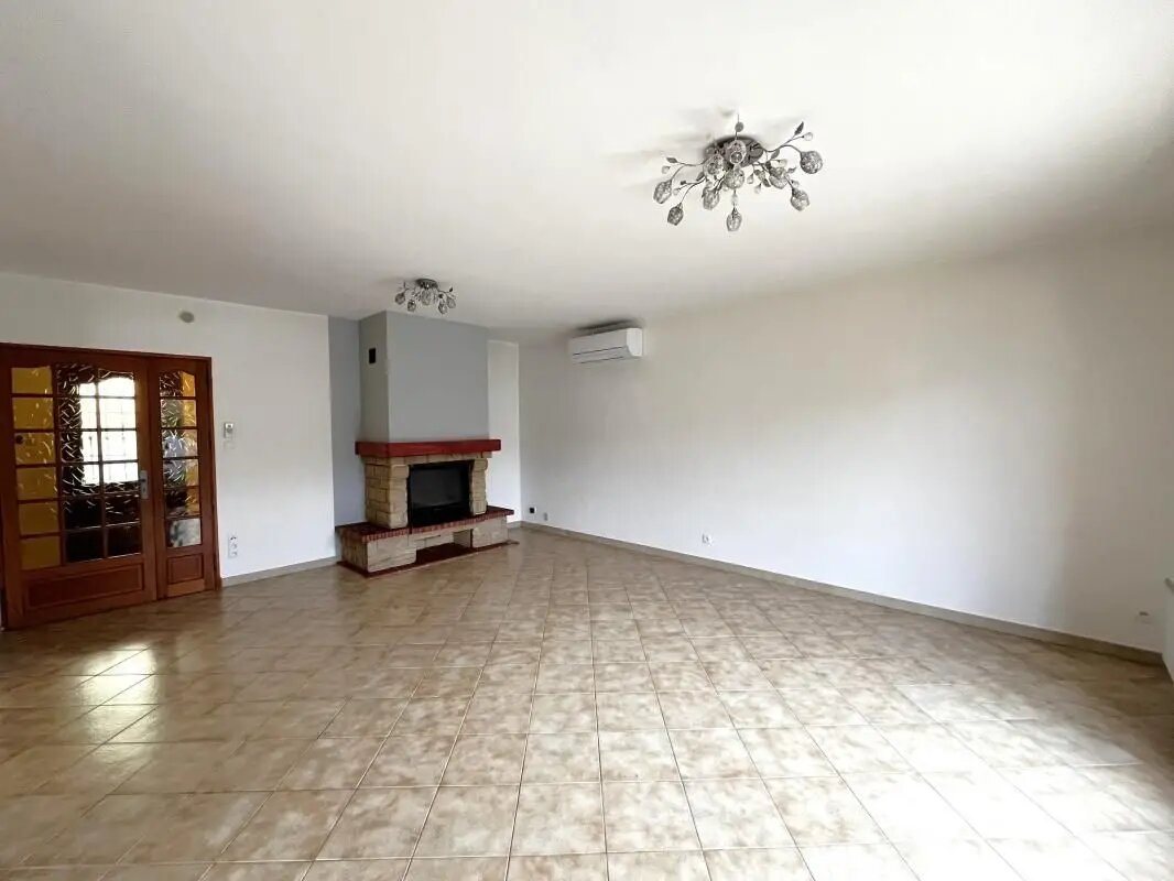 Maison à louer, 109m², Manosque