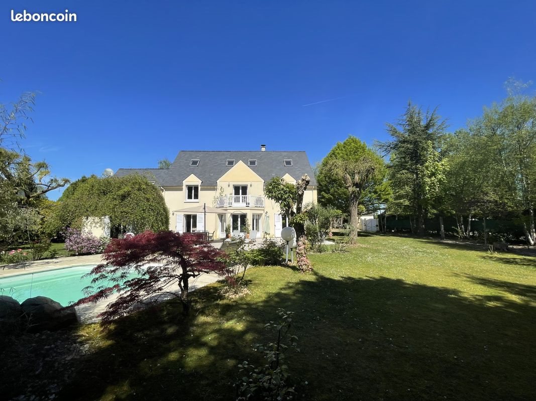 Maison à vendre, 300m², Pierrefonds