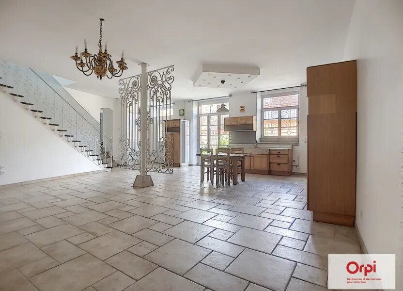 Maison à louer, 167m², Montluçon
